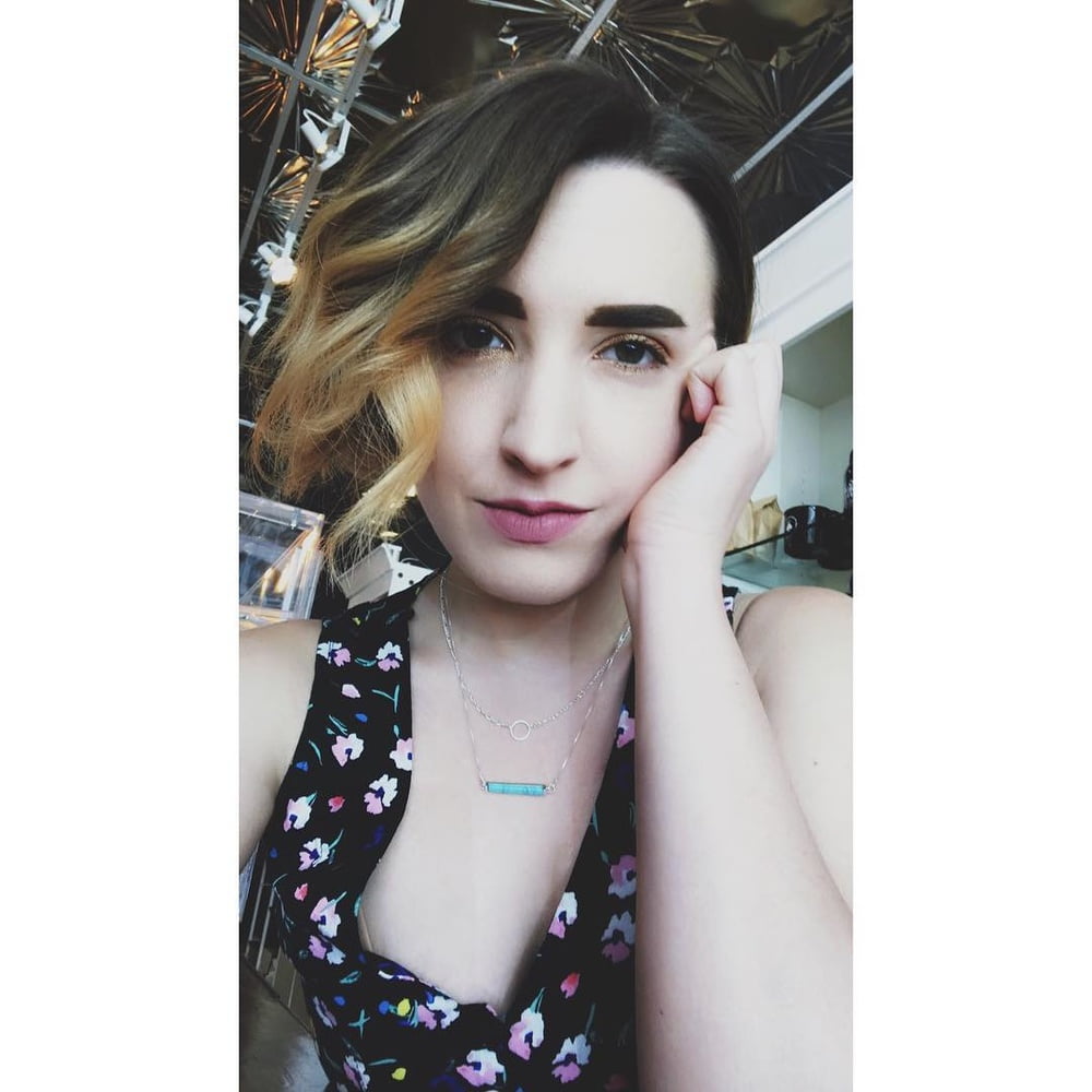 Nerd Milf #103238015