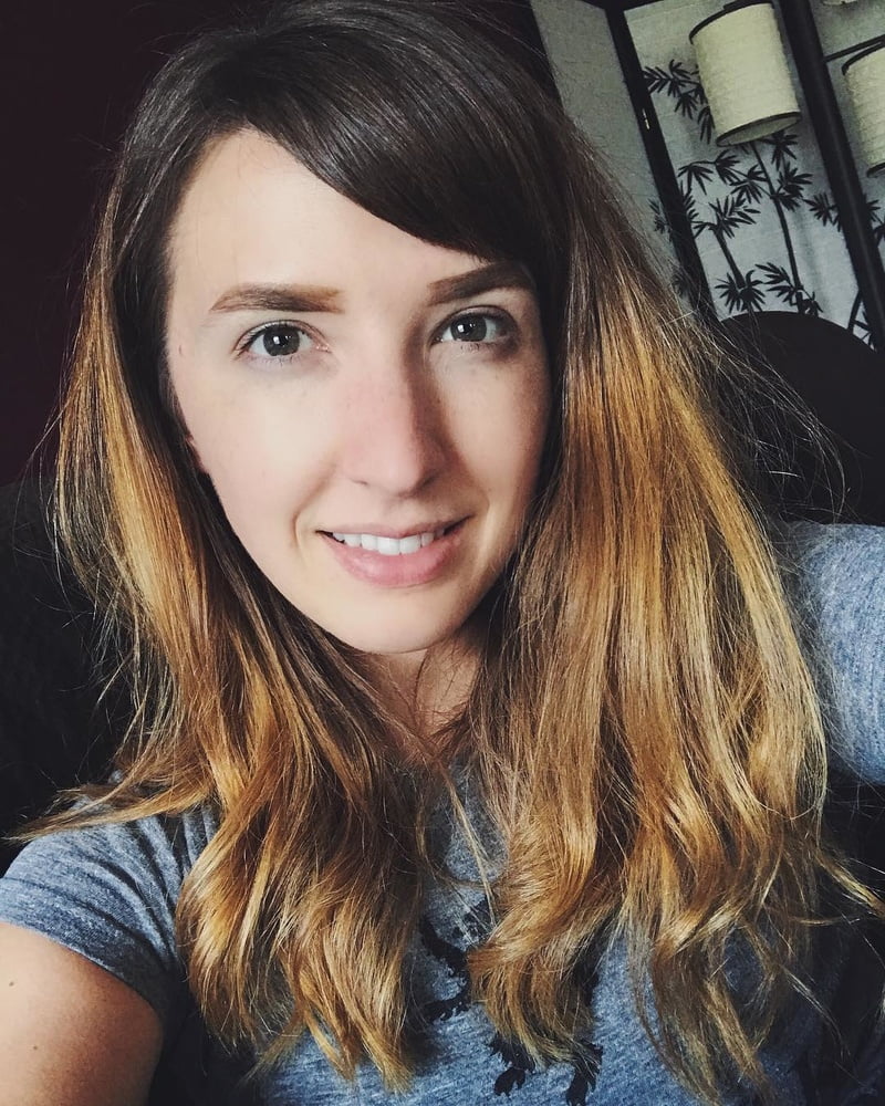 Nerd Milf #103238090