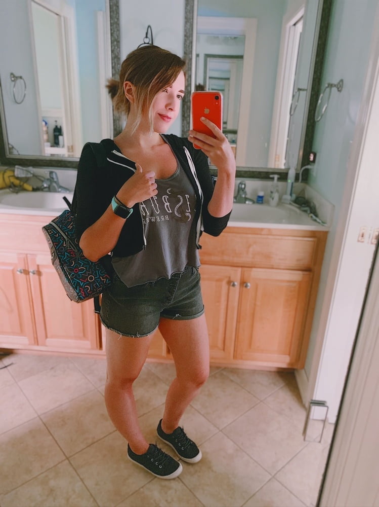 Nerd Milf #103238139