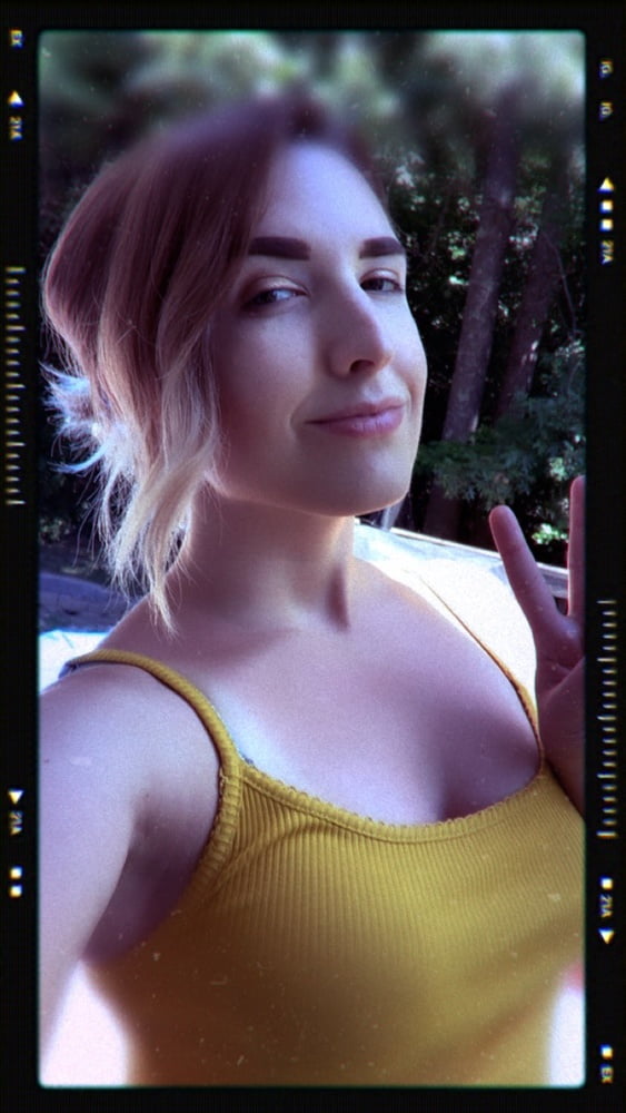 Nerd Milf #103238145