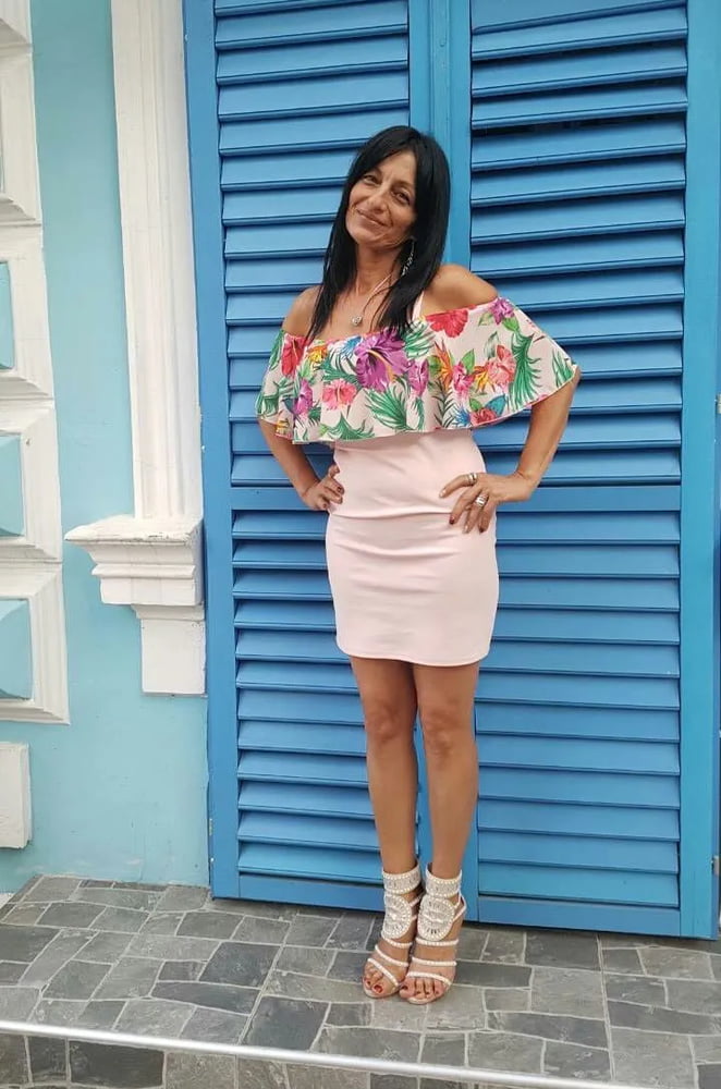 Milfs caliente ii
 #93511740