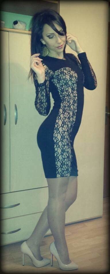 Milfs caliente ii
 #93511765