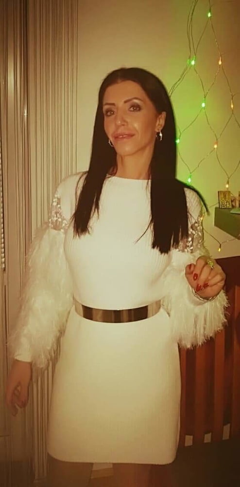 Milfs caliente ii
 #93511938