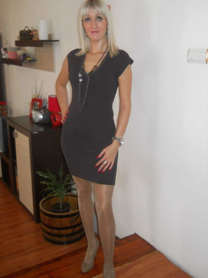 Milfs caliente ii
 #93511956