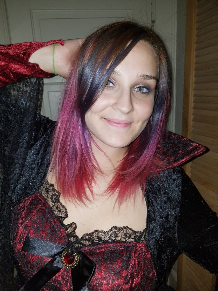 Ich habe Ihre Bilder gefunden
 #90574955