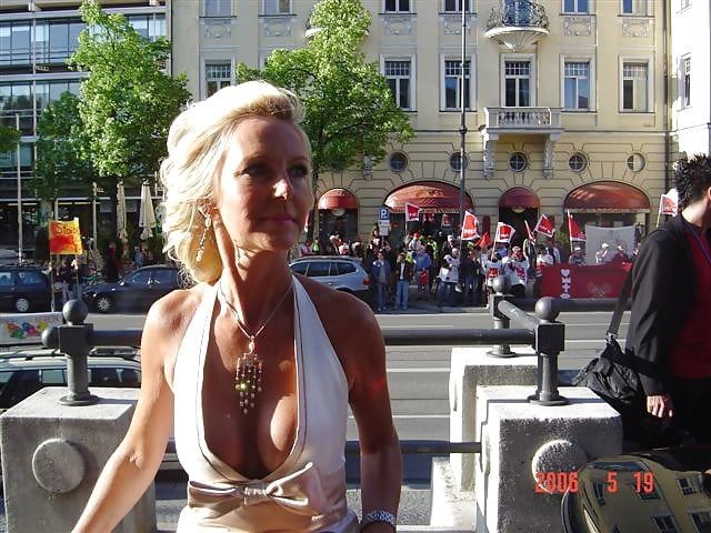 Marion Fedder ist wieder auf dem Markt #90004591