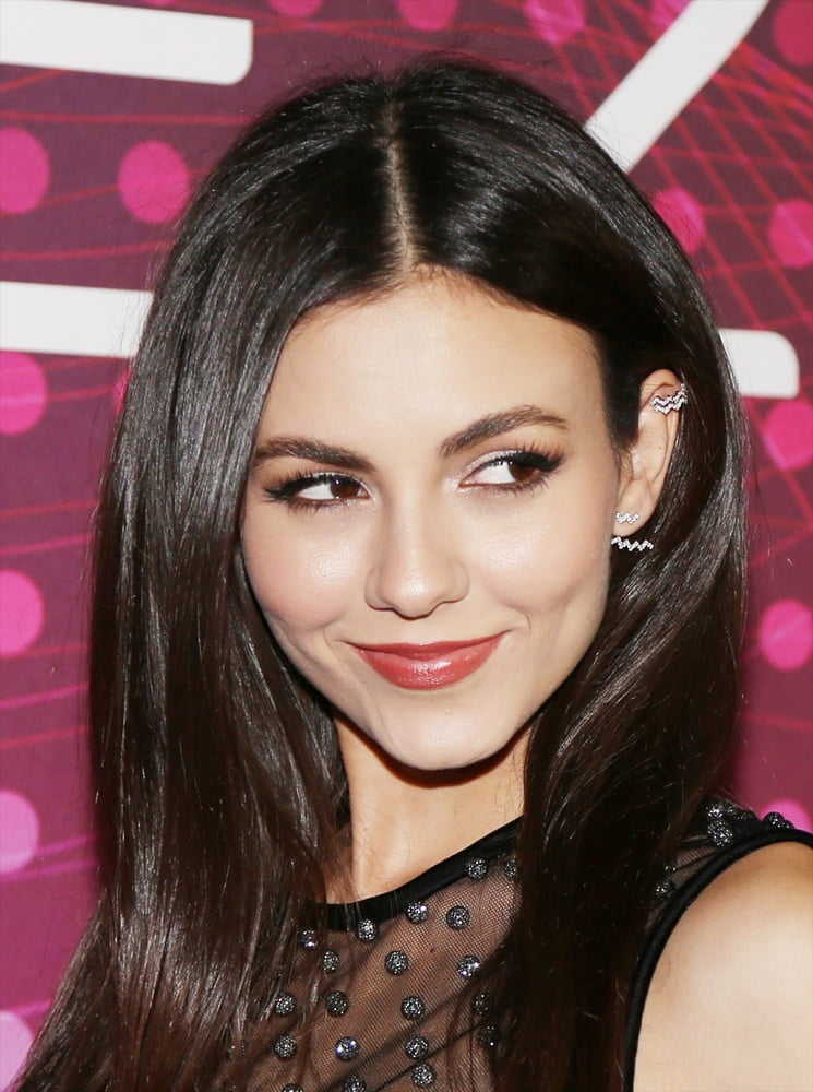 Victoria Justice #99913732