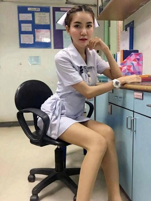 Enfermeras tailandesas 1
 #104859894