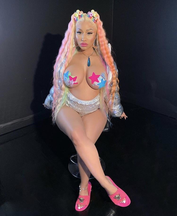 Sexy celeb babes
 #94035559