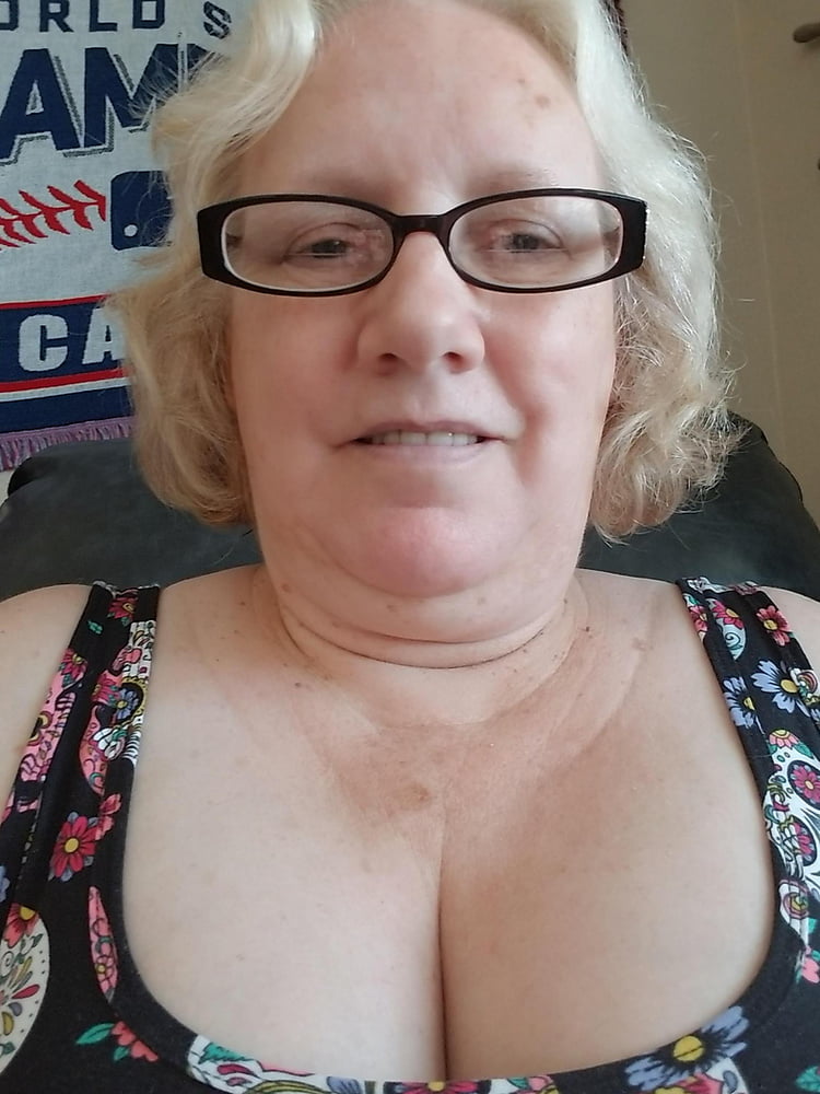 Granny Cleavage 123 #106387317