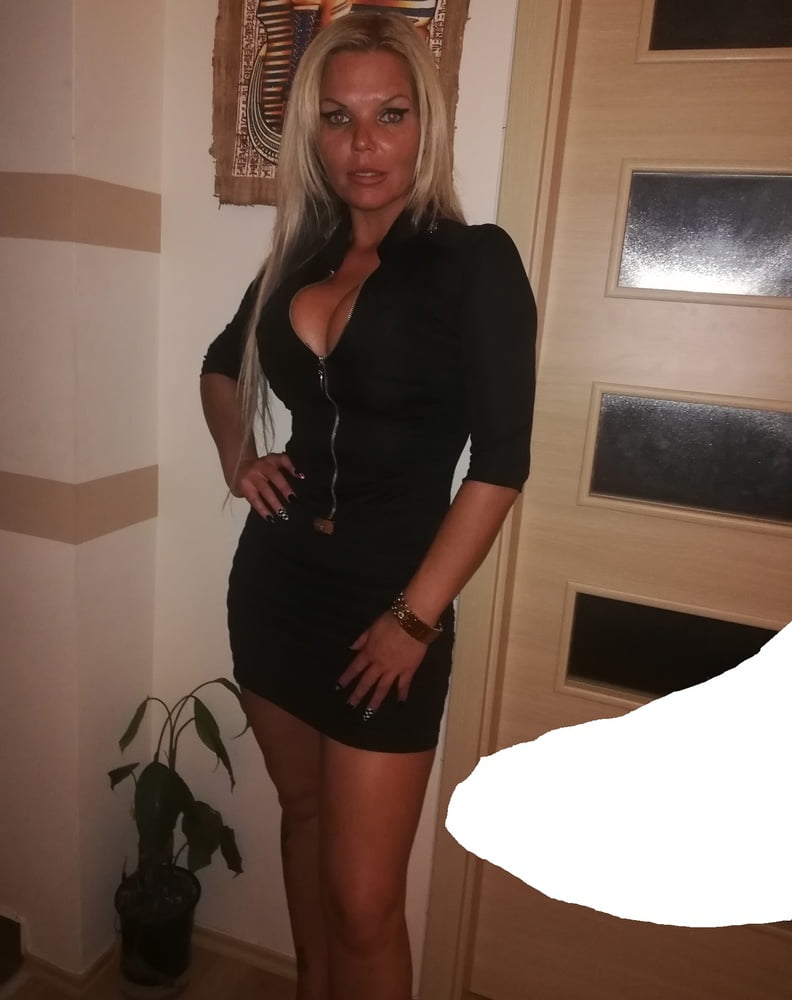 HUN magyar sexy milf 77 golddigger slut mom
 #90194842