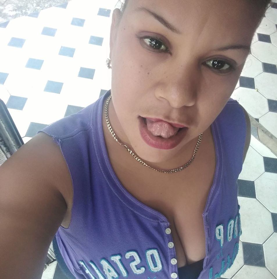 Cruz ramirez culona bbw pata de camello vagina grande
 #94875434