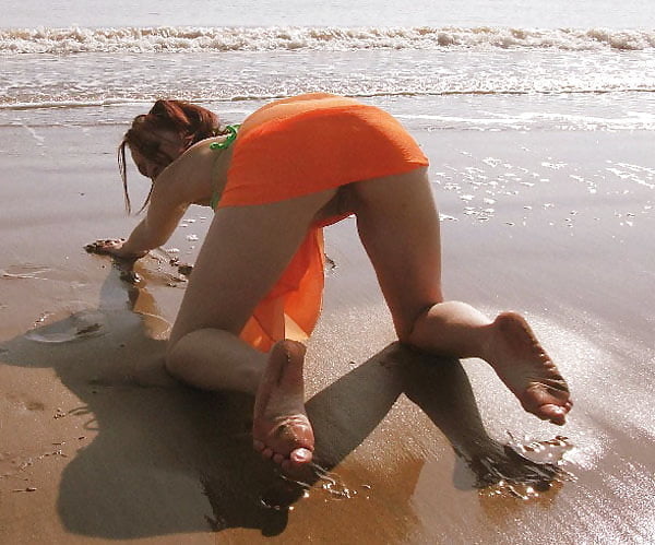 VOYEUR A LA PLAGE... #95534350
