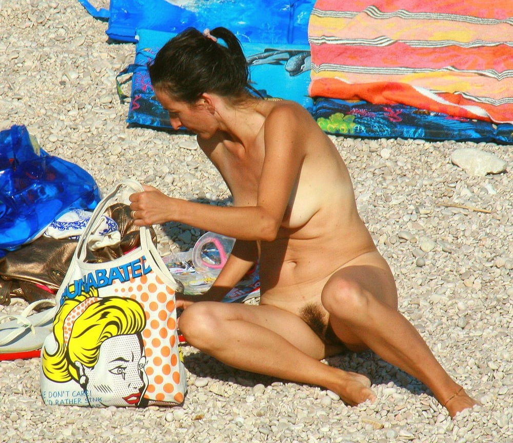 VOYEUR A LA PLAGE... #95534611