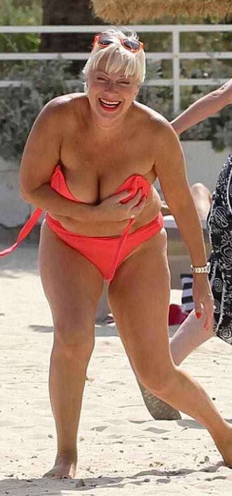 Denise Welch
 #87679607