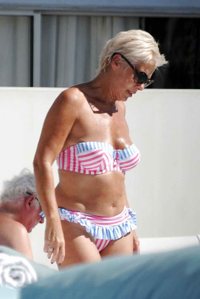 Denise Welch
 #87680039