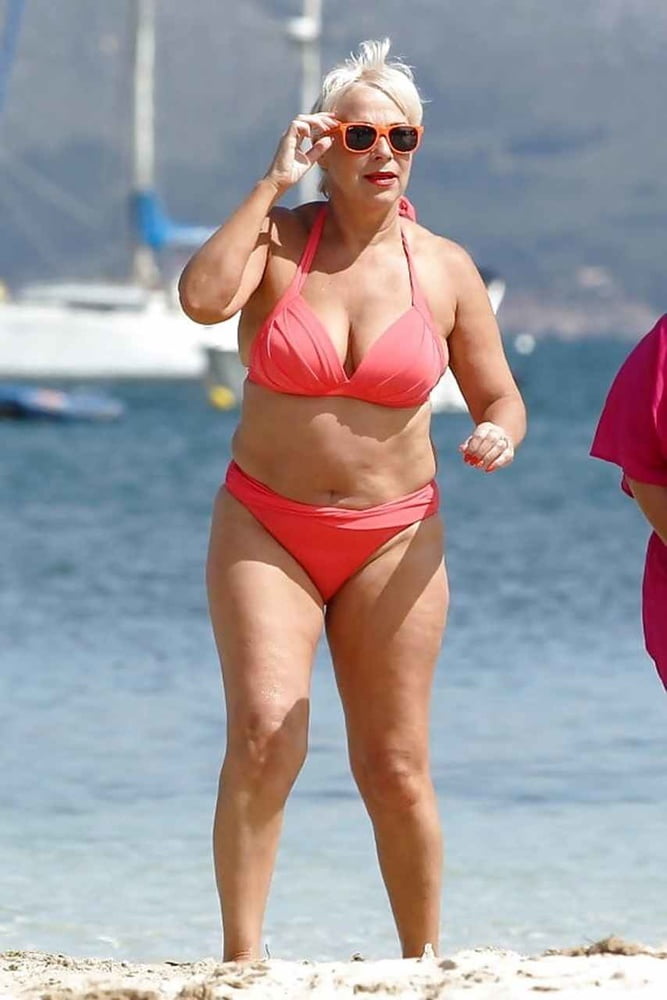 Denise Welch
 #87680087