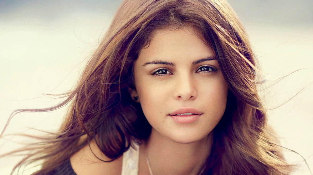 Selena
 #103958722