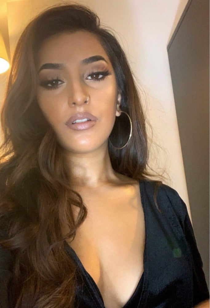 Heißesten pakistanischen Mädchen zufällig sexy paki
 #105687931