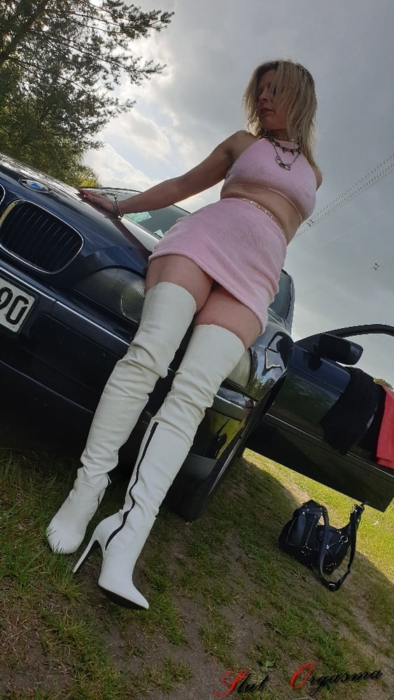 Slut-Orgasma Celeste outside on her car masturbating in pink #107002727
