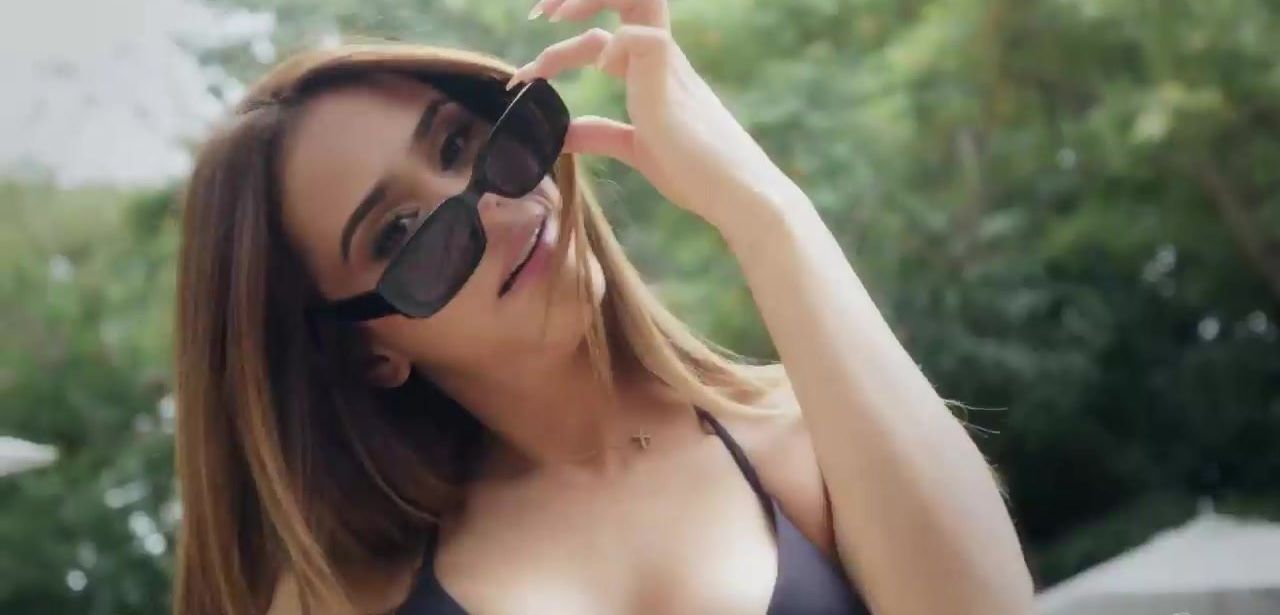 Yanet Garcia nude #107523127