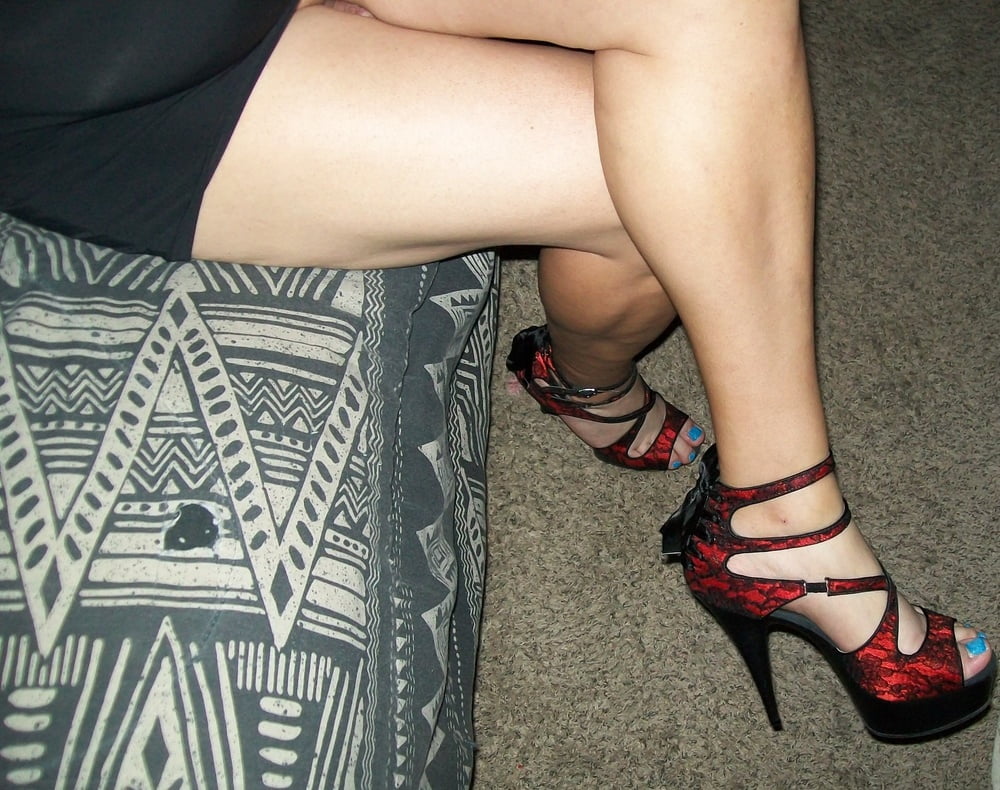Some new pix like I promised. PLEASE COMMENT. #106793144