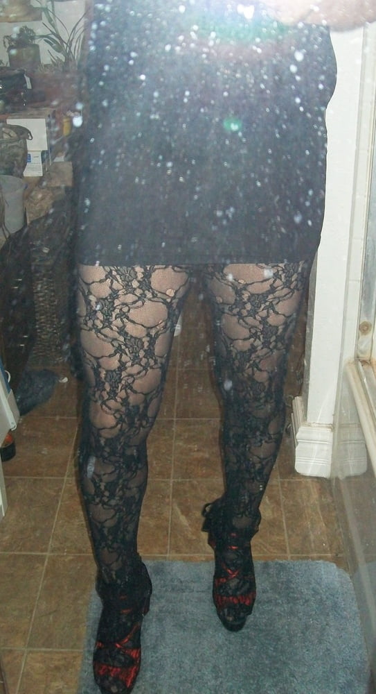 Some new pix like I promised. PLEASE COMMENT. #106793147