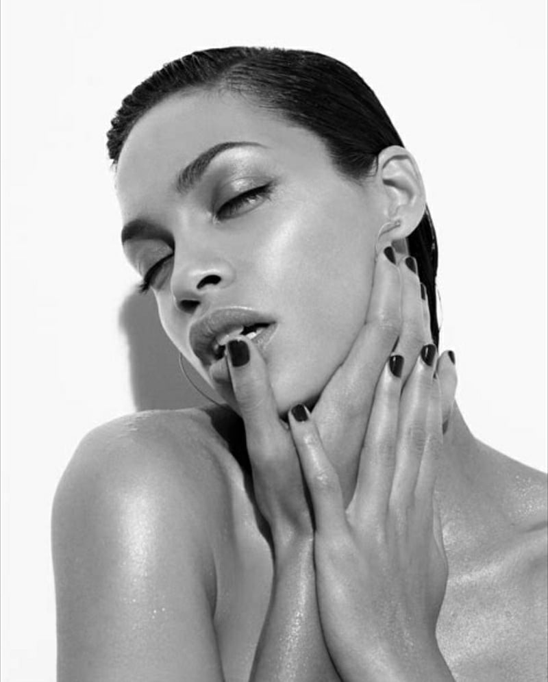 セレブ・ビューティ
 #106008320