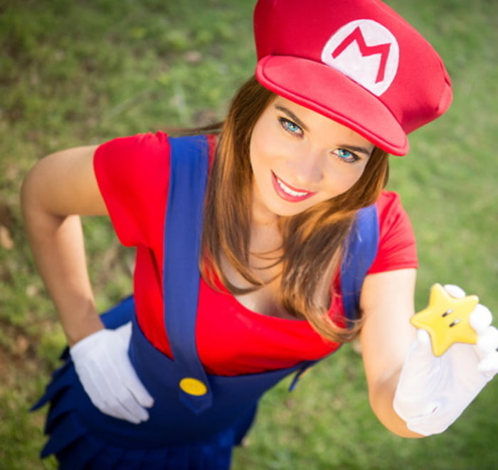 Mario cosplay flexiblen Arsch Beine Kostüm lesbische Milf spritzen
 #91883348