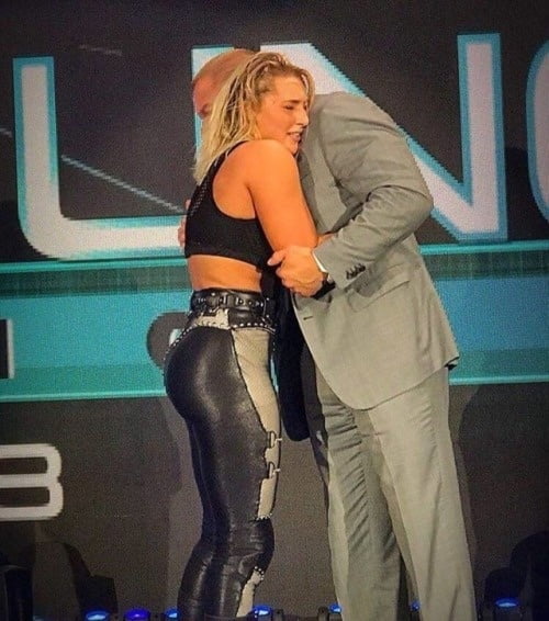 Rhea ripley wrestling babe mega collezione
 #100808291