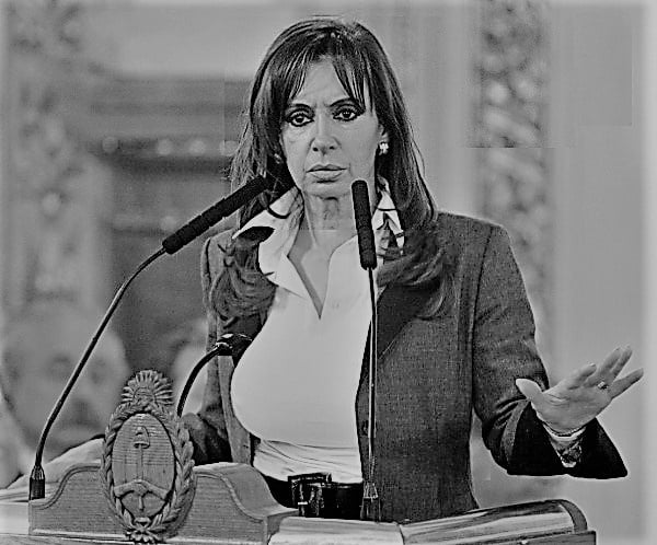 Cristina fernandez de kirchner
 #88196943