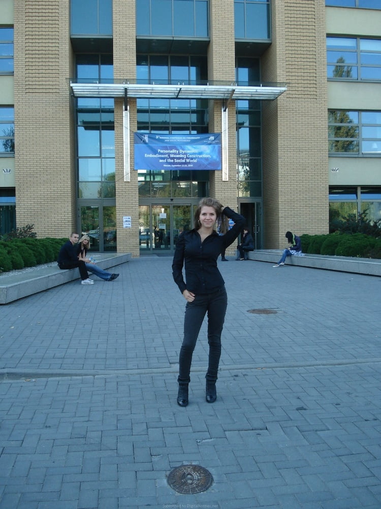 Madura 241
 #102924662