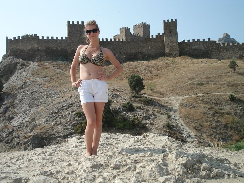 Madura 241
 #102924717