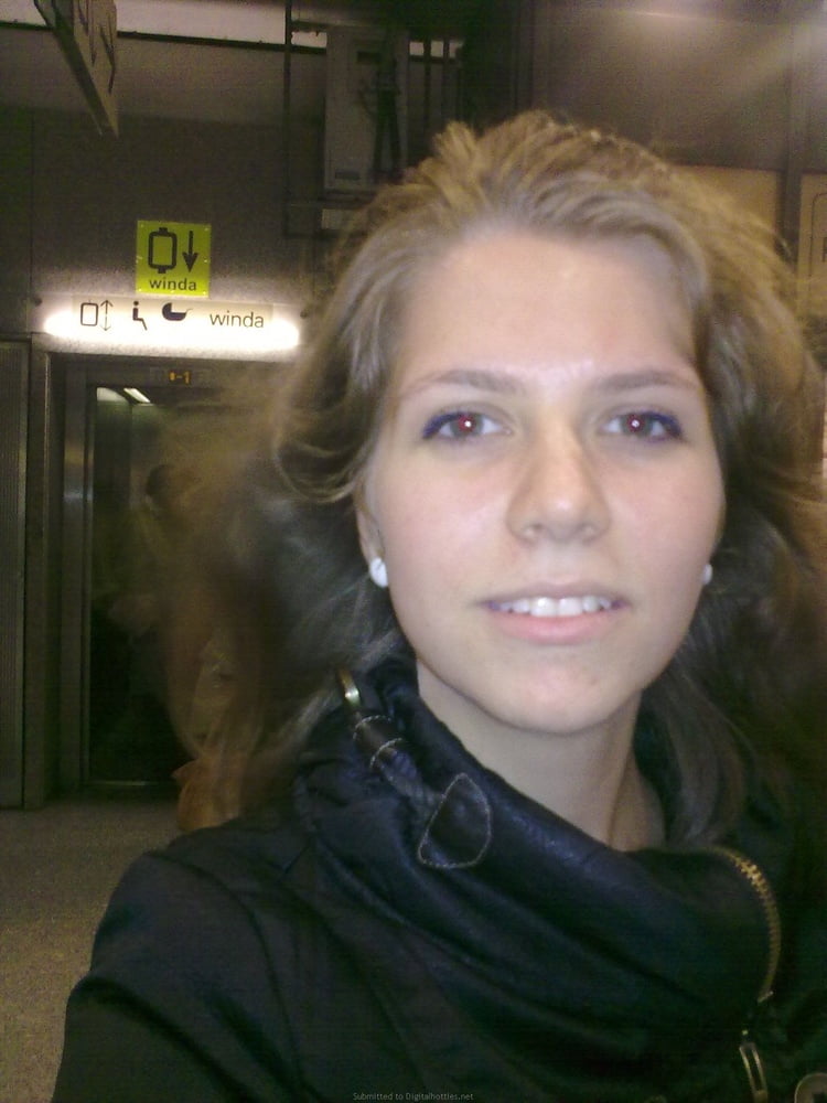 Madura 241
 #102924793