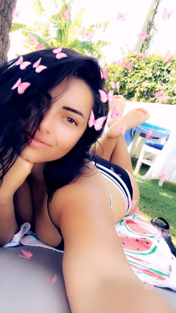 Clodia from Kuwait #81813780
