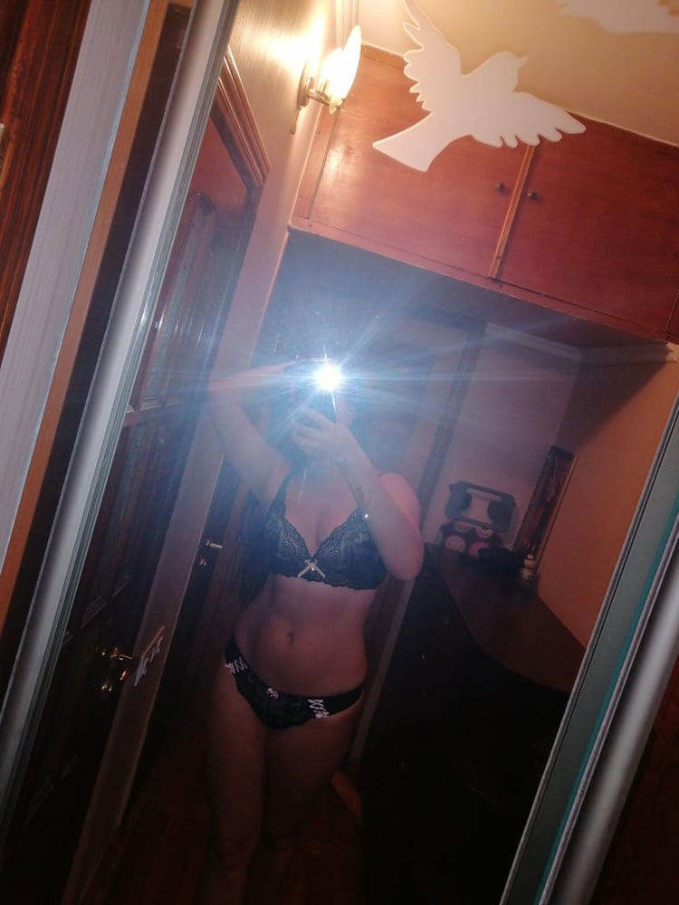 Clodia from Kuwait #81813804