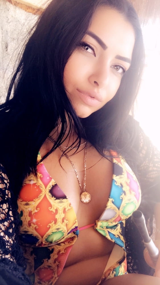 Clodia from Kuwait #81813820
