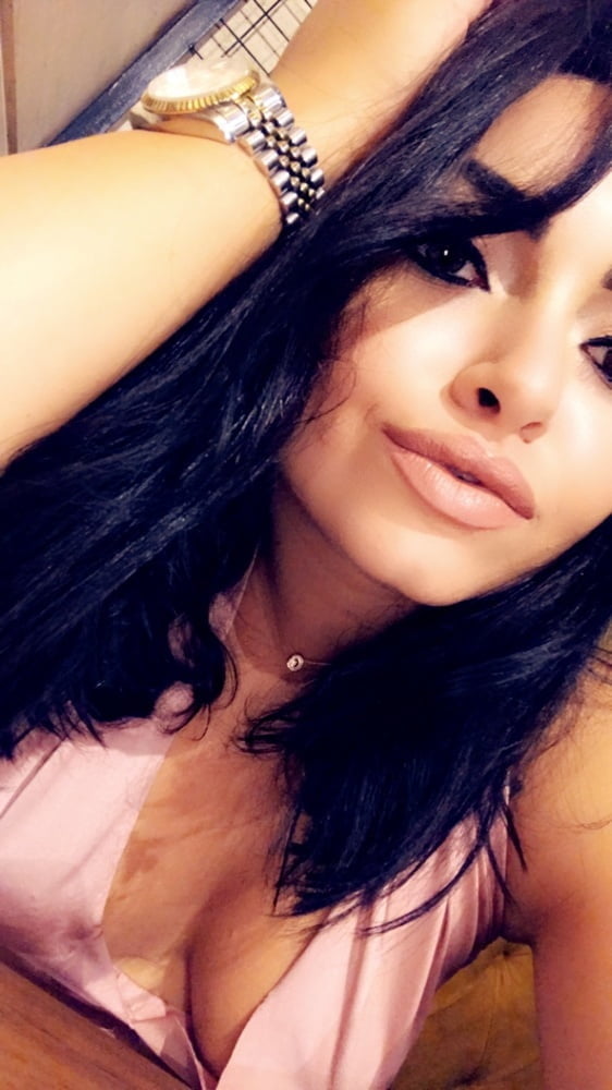 Clodia from Kuwait #81813927
