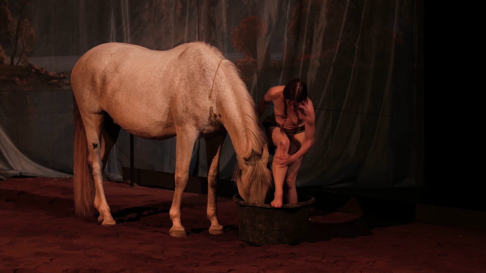 Laetitia Dosch - Hate (Theater play) #102234329