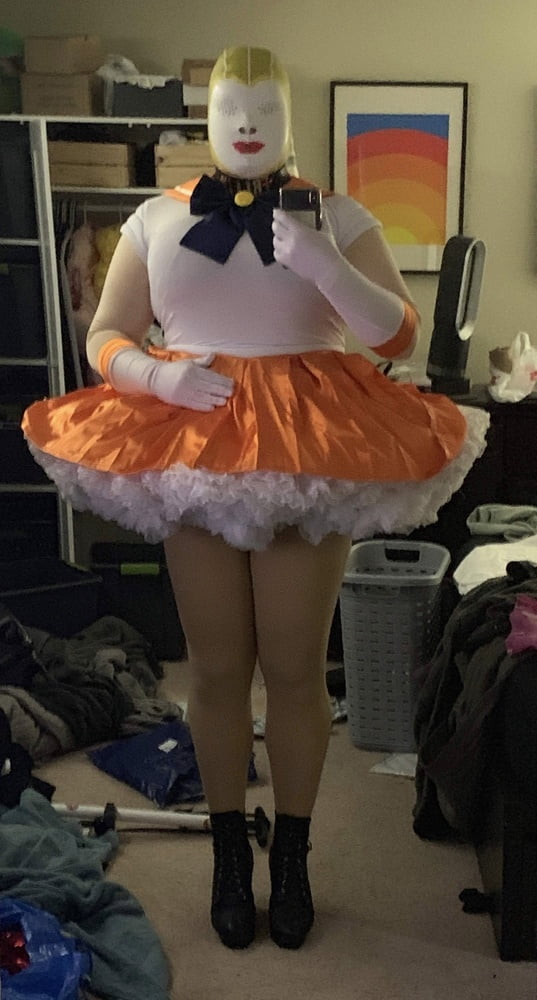 Sailor moon latex maid
 #81005239