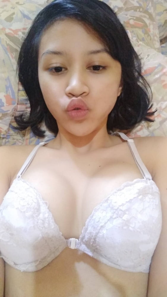 Elin Baharani #95579407