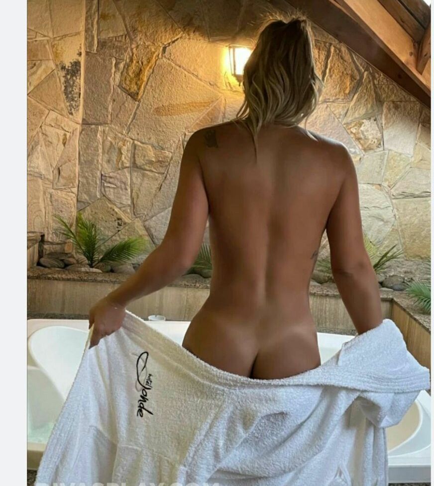 Fernanda Vives desnuda #109146265