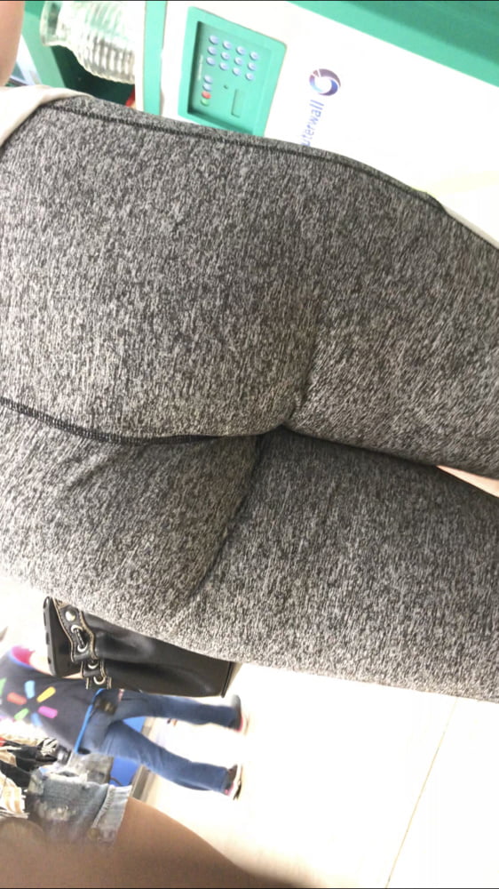 Pawg #95760273