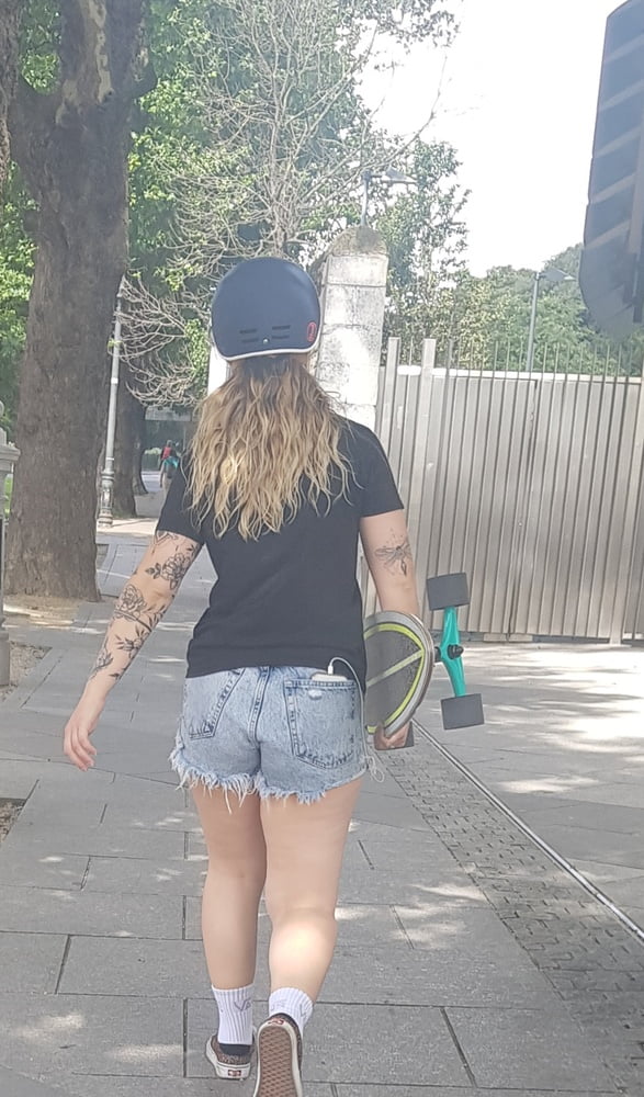 Antomdmoore #95733382