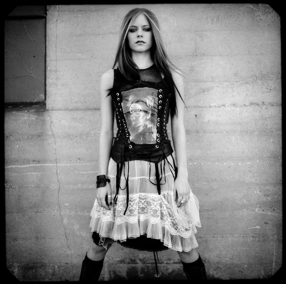 Avril Lavigne mi dà il mio lieto fine
 #102349048