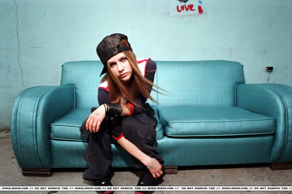 Avril Lavigne mi dà il mio lieto fine
 #102349073