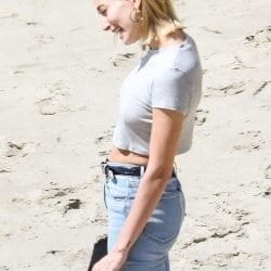 Hailey Bieber #99687296