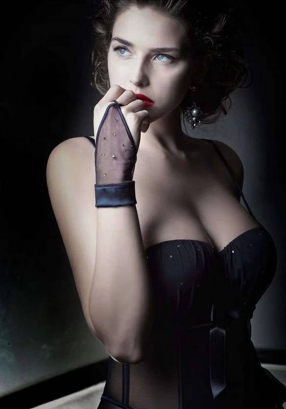 The Dom and Muse 10 #103005313