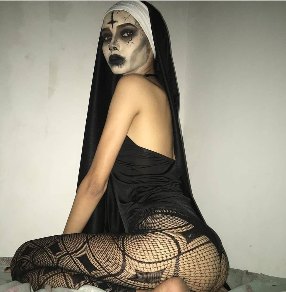 Nuns #98953257