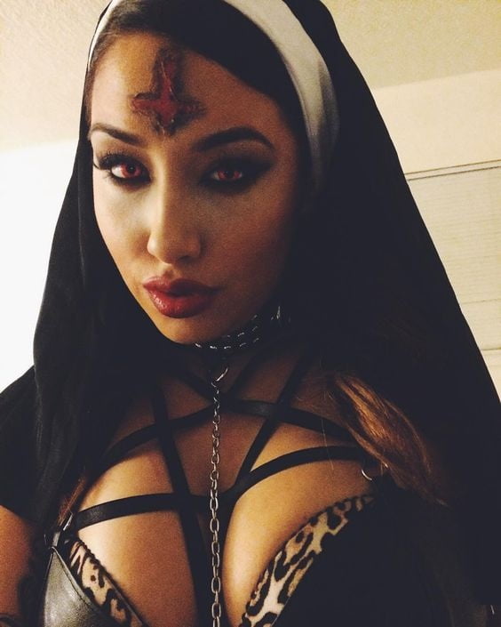 Nuns #98953260
